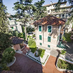 villa-aurora-residence-hostel.it-romehotels.com/