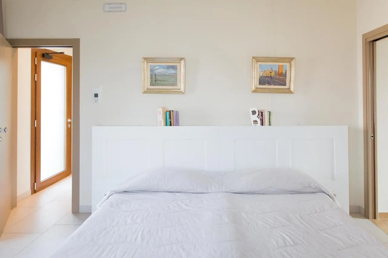 Guest House Bella Onda Tessera